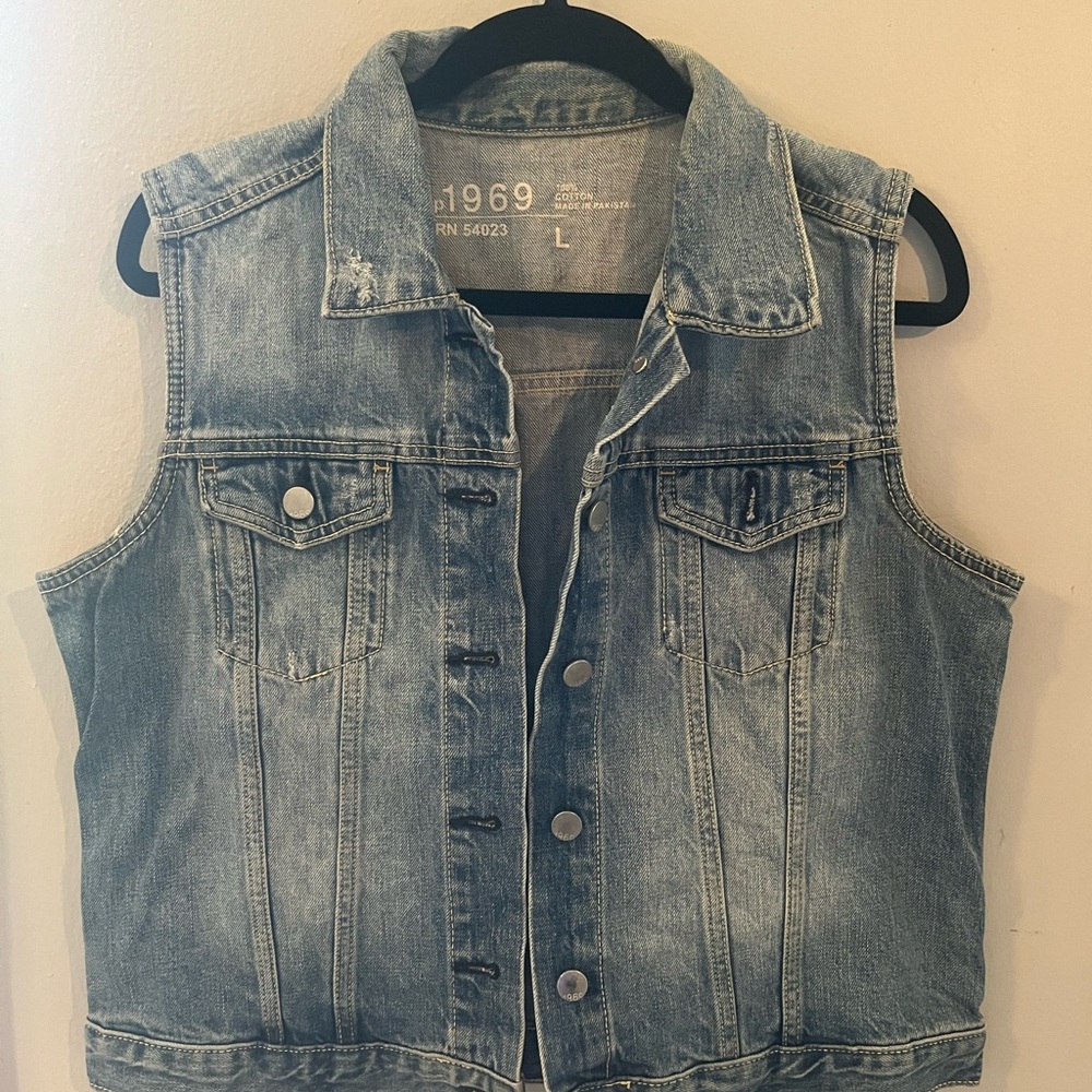 Gap fitted Denim Sleeveless Vest